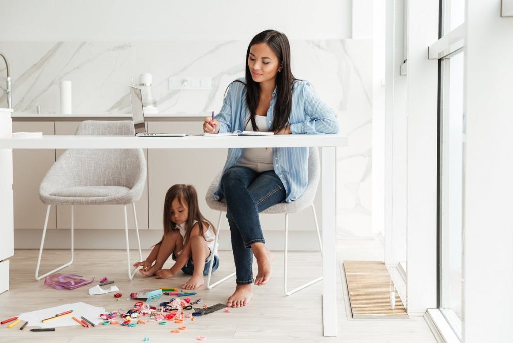 Focusing On Your ‘Other’ Baby; Tips To  Starting A New Business As A&nbsp;Mum